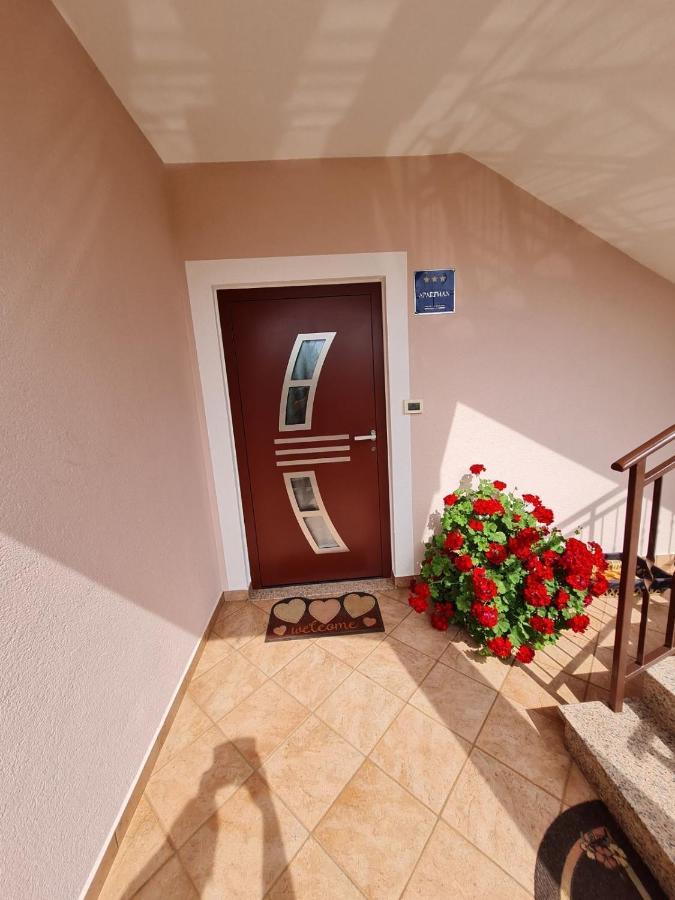 Apartment Ornela Umago Exterior foto